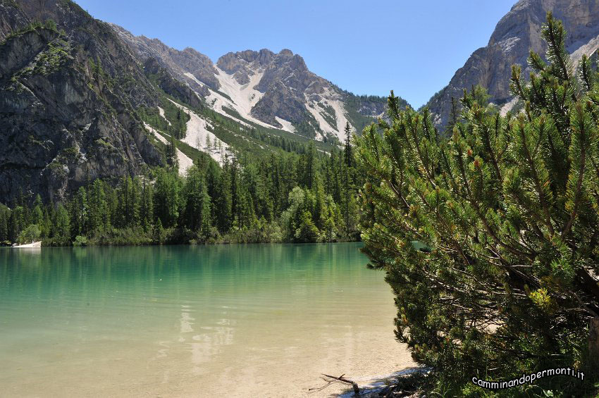 26 Lago di Braies.JPG